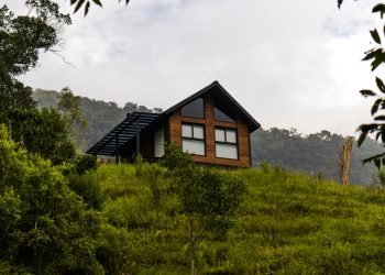 Chalé com vista deslumbrante 01.