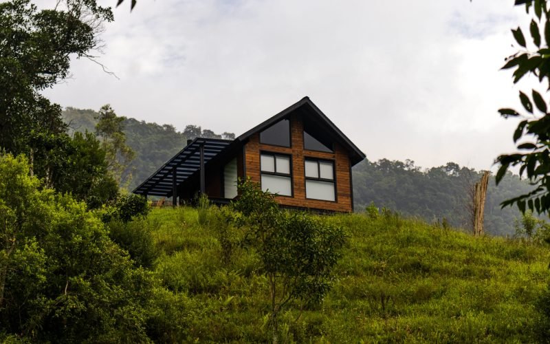 Chalé com vista deslumbrante 01.