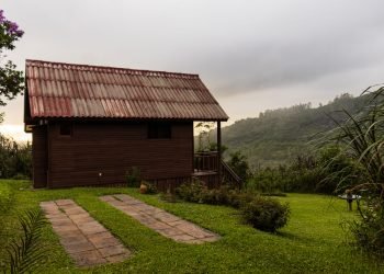 Chalé em meio a natureza.