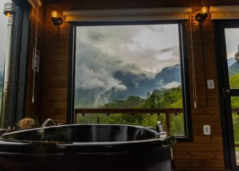 Jacuzzi com vista para o Canyon.