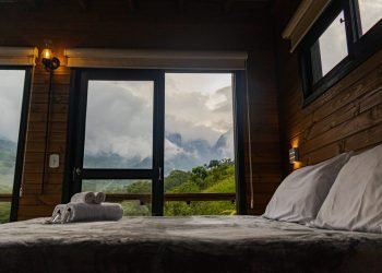 Quarto com vista para o Canyon.